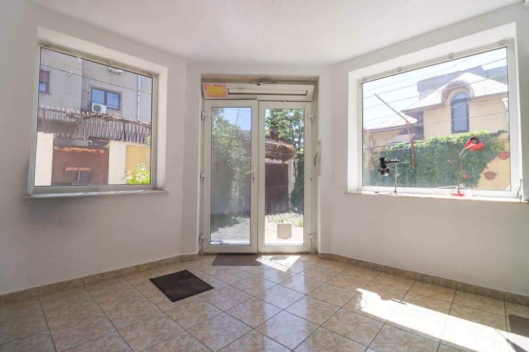Casă cu 9 camere de închiriat în Tei, București – fotografia 20 din 22