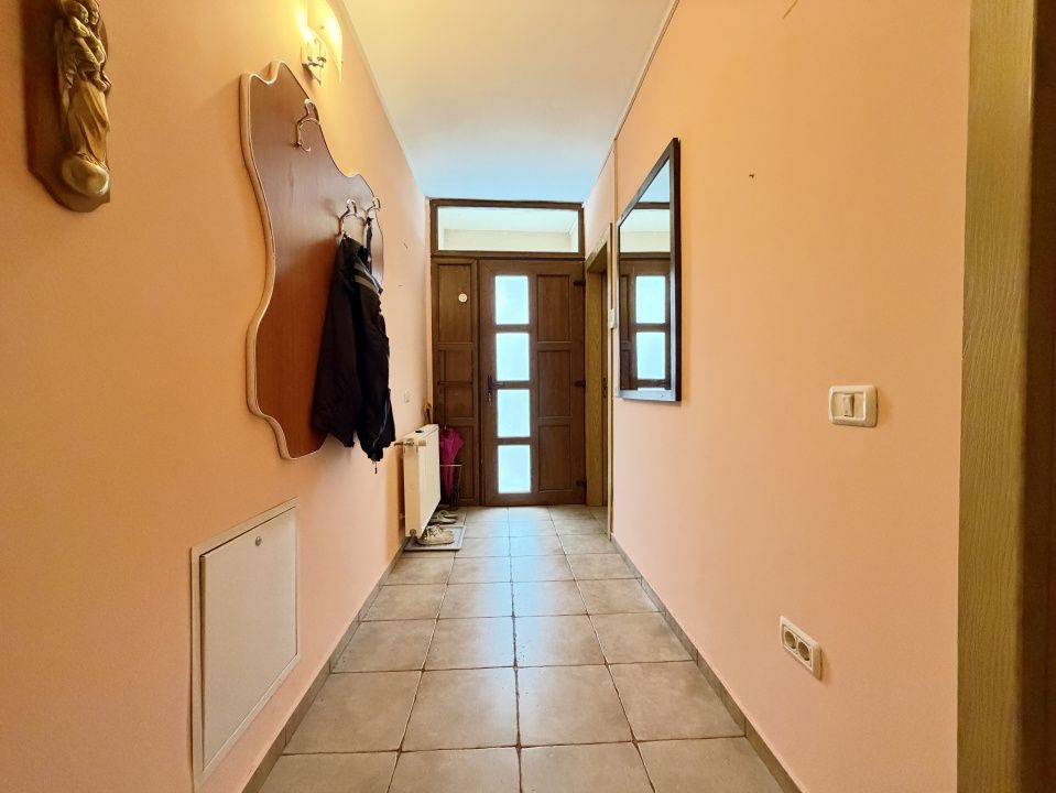 Casă cu 5 camere de vânzare în Central, Sânandrei – fotografia 20 din 22