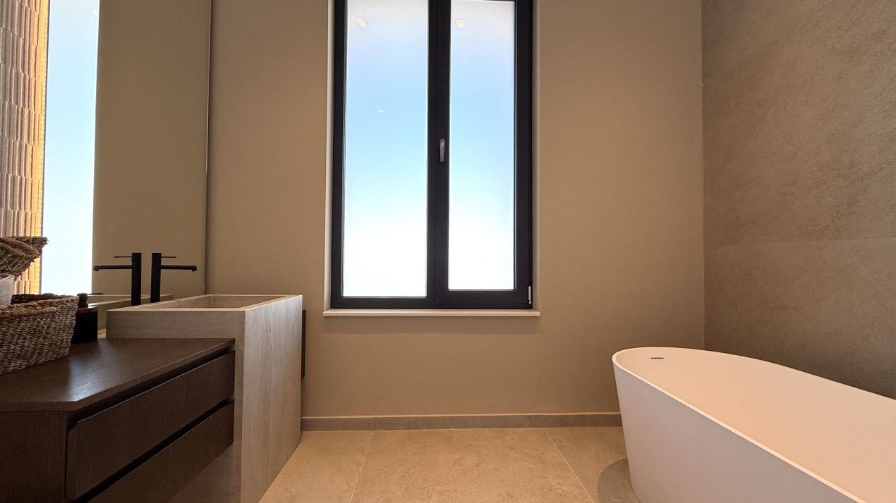 Apartament cu 6 camere de vânzare în Mamaia – fotografia 49 din 84