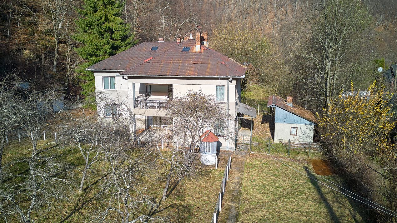 Casă cu 8 camere de vânzare în Somesu Rece – fotografia 10 din 29