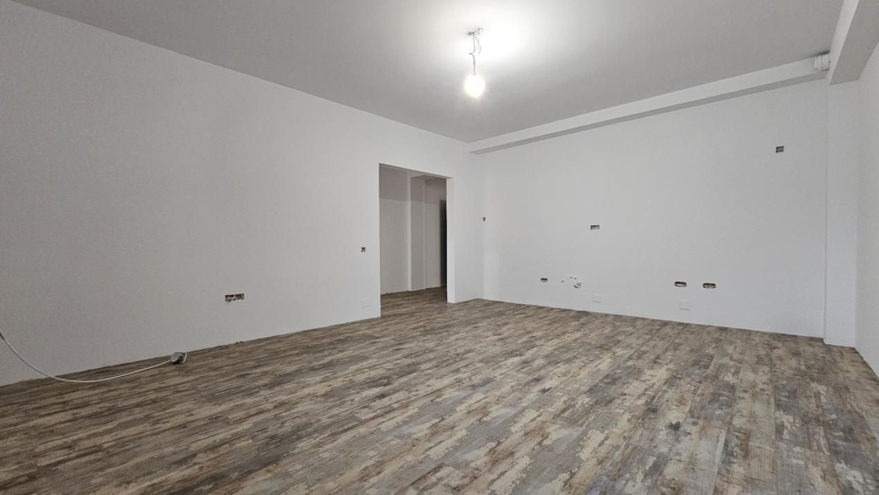 Apartament cu 3 camere de vânzare în Crângași, București – fotografia 4 din 19