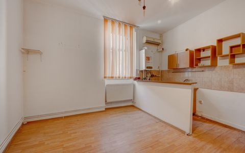 Garsonieră cu 1 cameră de vânzare în Centrul Istoric, București