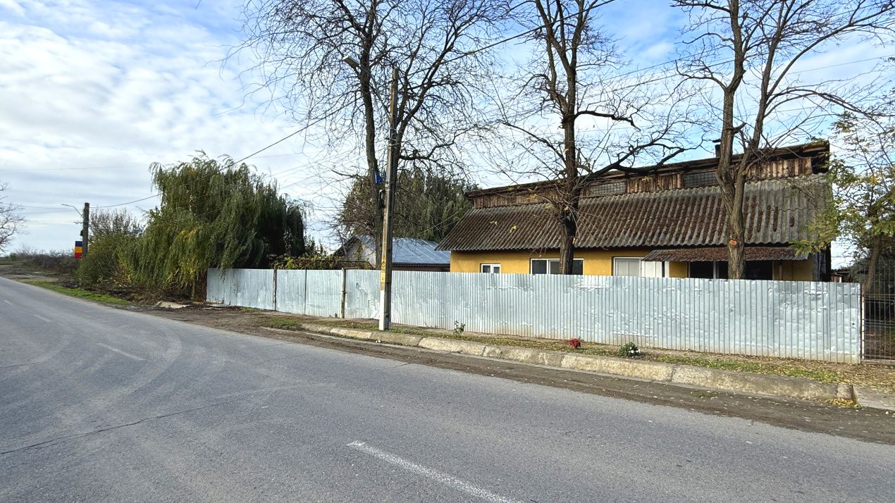 Spațiu comercial cu 5 camere de vânzare în Însurăței – fotografia 16 din 16