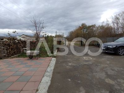 Casă cu 10 camere de vânzare în Rausor – fotografia 3 din 24