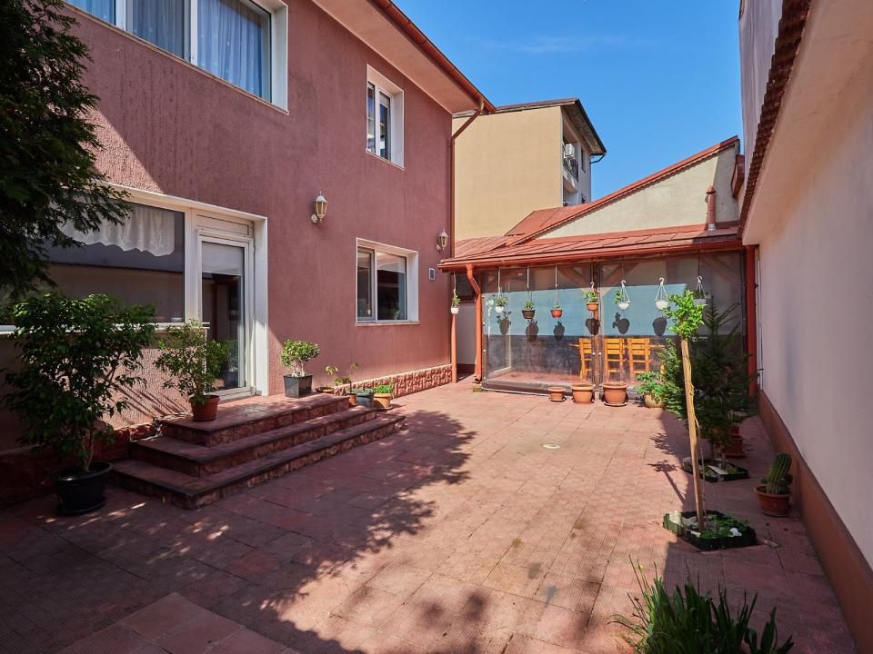 Casă cu 6 camere de închiriat în Bucureștii Noi, București – fotografia 24 din 30