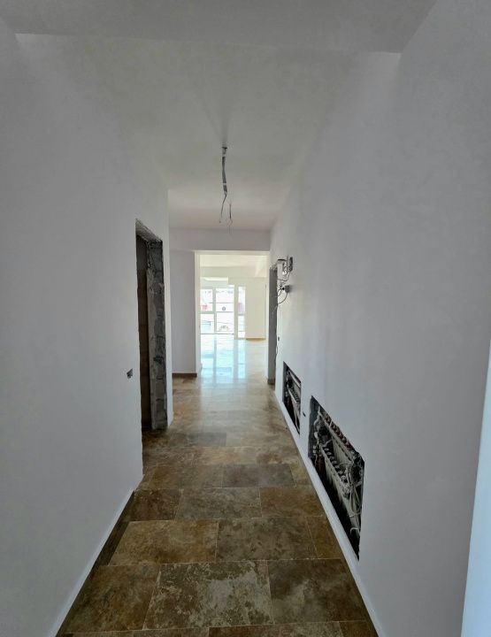 Apartament cu 4 camere de vânzare în Faleza Nord, Constanța – fotografia 18 din 22
