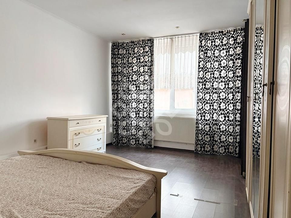Apartament cu 2 camere de vânzare în Central, Oradea – fotografia 7 din 18
