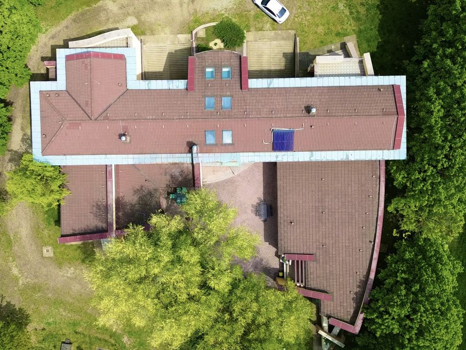 Spațiu comercial cu 10 camere de vânzare în Central, Frumusani – fotografia 17 din 40
