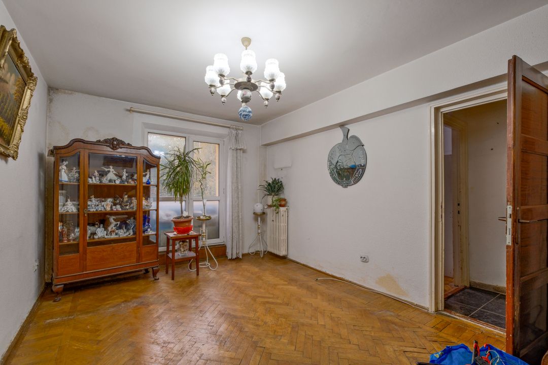 Apartament cu 4 camere de vânzare în Basarabia, București – fotografia 8 din 9