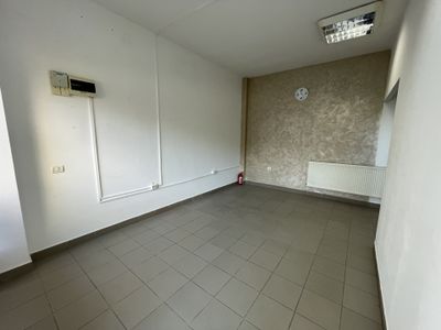 Spațiu comercial cu 2 camere de închiriat în Prelungirea Ghencea, București – fotografia 4 din 21