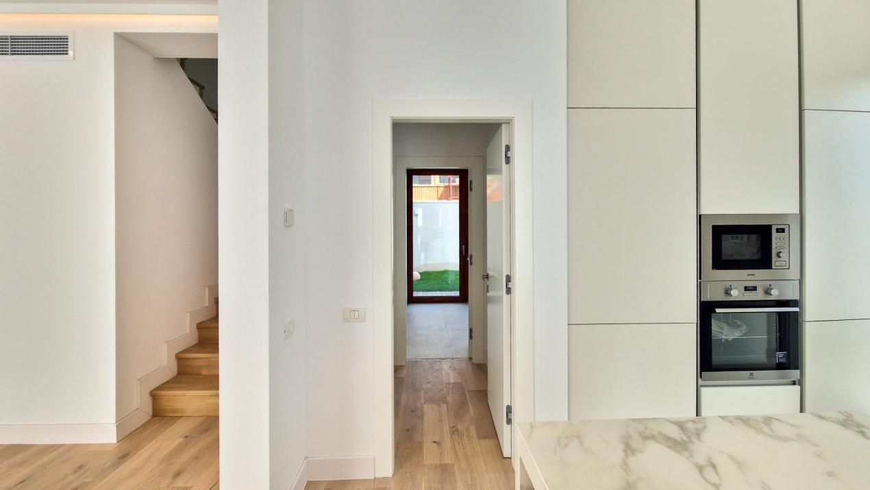 Casă cu 5 camere de vânzare în Central, Voluntari – fotografia 9 din 60