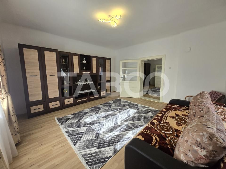 Casă cu 5 camere de vânzare în Vurpar – fotografia 10 din 26