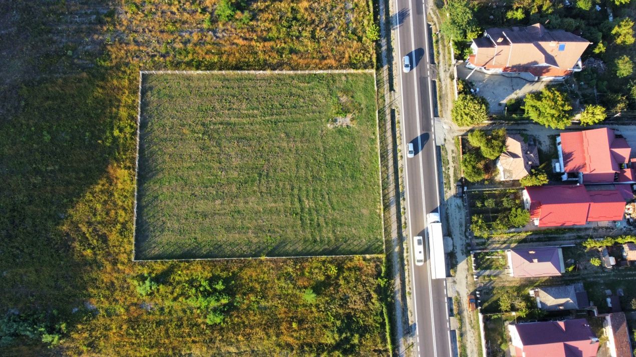 Teren de vânzare în Central, Bujoreni – fotografia 6 din 11