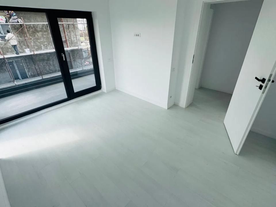 Casă cu 4 camere de vânzare în Central, Tunari – fotografia 12 din 12