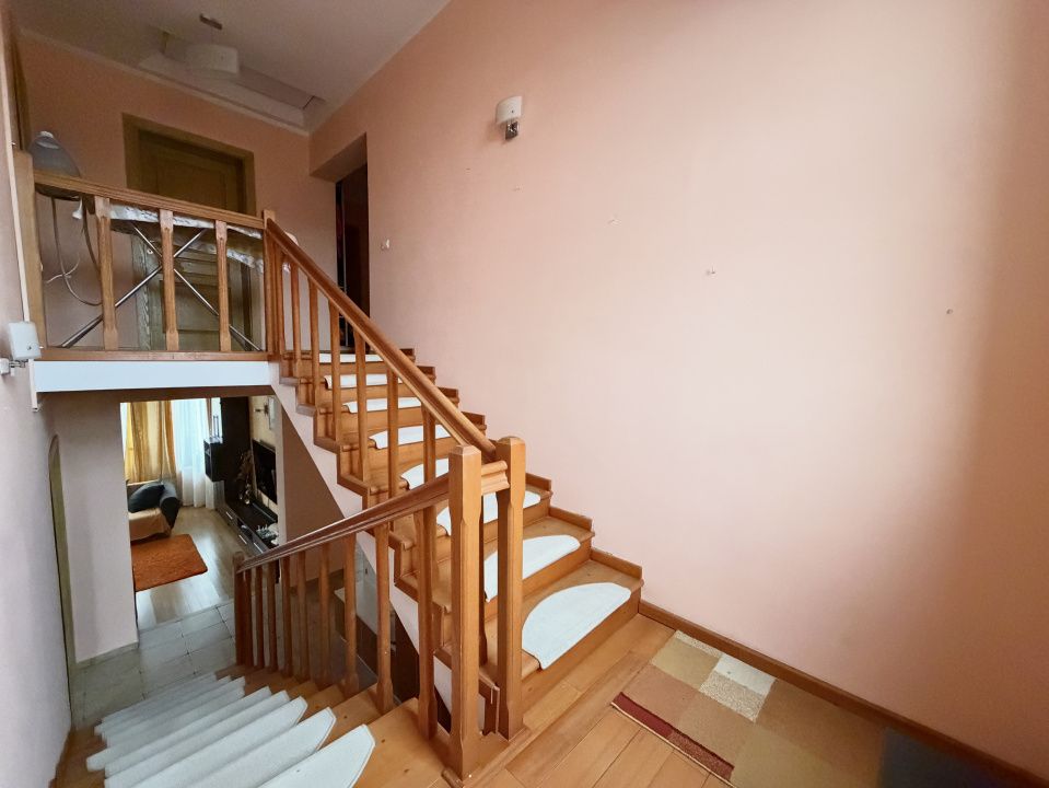 Casă cu 5 camere de vânzare în Central, Sânandrei – fotografia 16 din 22