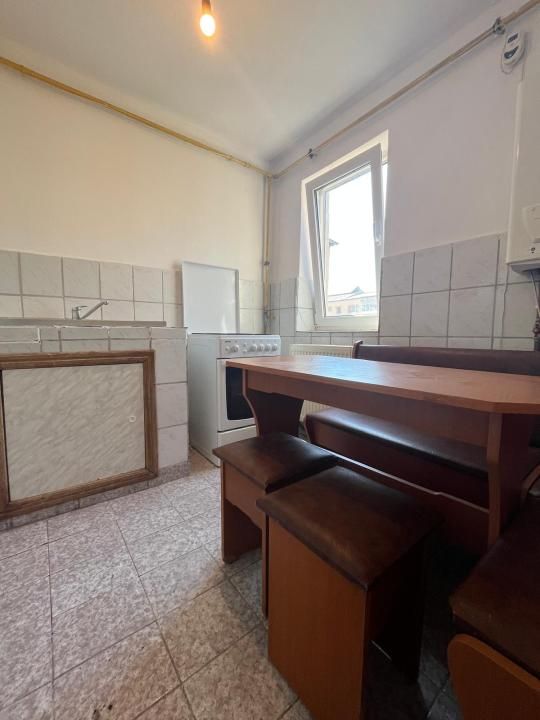 Apartament cu 2 camere de vânzare în Central, Găești – fotografia 6 din 16