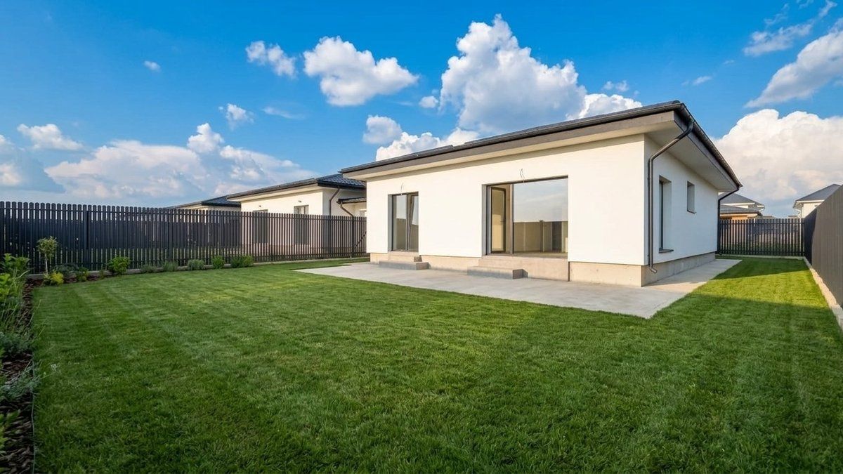 Casă cu 5 camere de vânzare în Central, Tunari – fotografia 15 din 20
