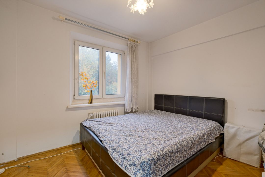 Apartament cu 4 camere de vânzare în Basarabia, București – fotografia 3 din 9
