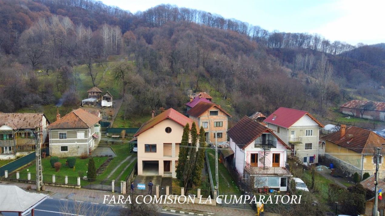 Casă cu 6 camere de vânzare în Sud, Băile Olănești – fotografia 22 din 25