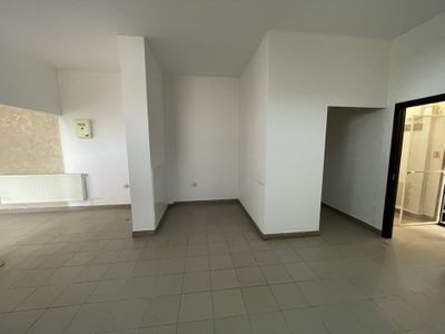 Spațiu comercial cu 2 camere de închiriat în Prelungirea Ghencea, București – fotografia 5 din 21