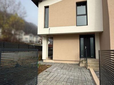 Casă cu 4 camere de vânzare în Vivo (Polus Center), Florești – fotografia 3 din 17
