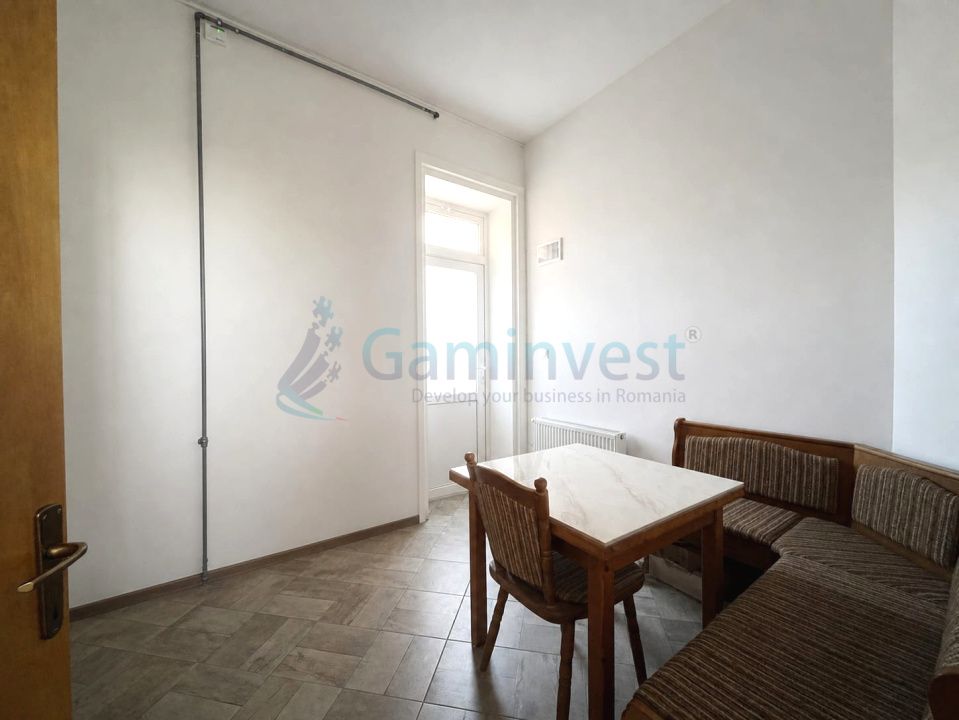 Spațiu comercial cu 5 camere de închiriat în Central, Oradea – fotografia 7 din 7