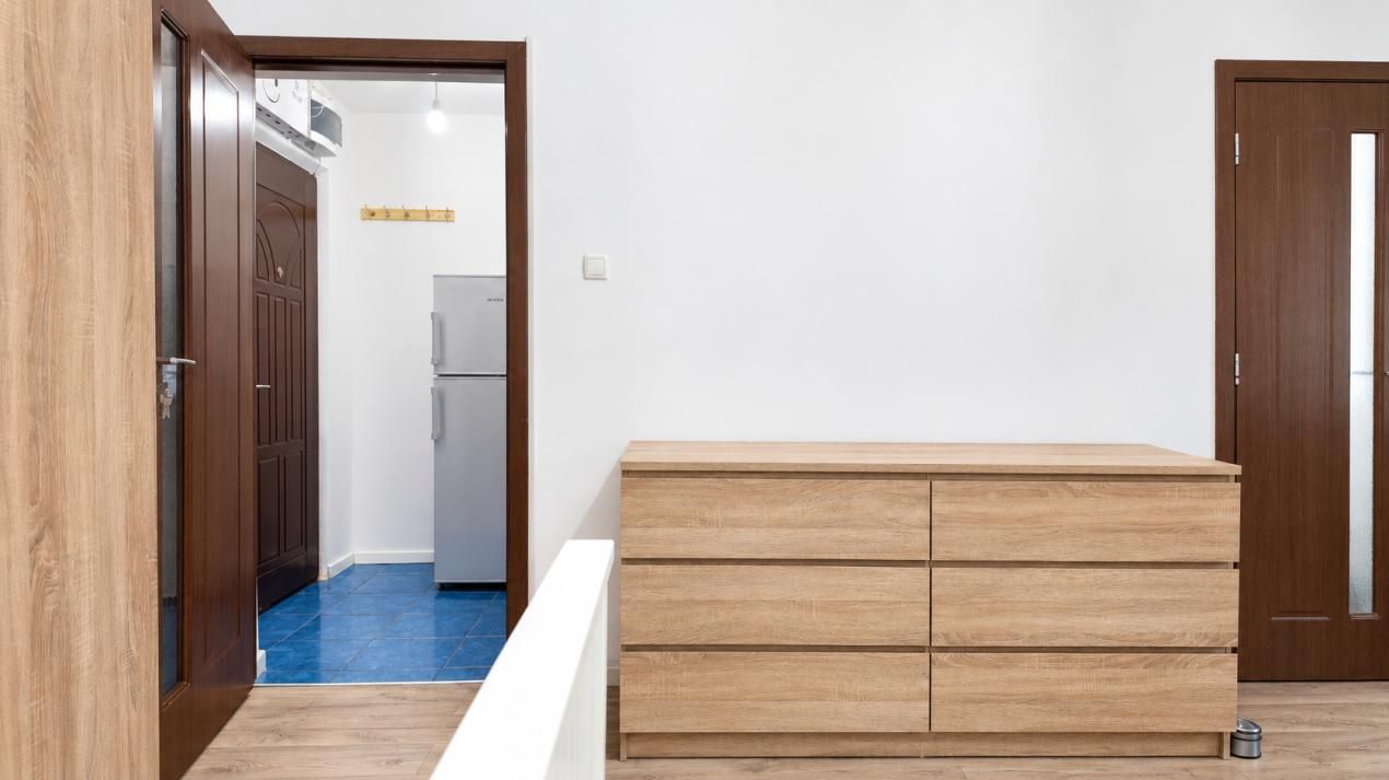 Garsonieră cu 1 cameră de închiriat în Uzina 2, Brașov – fotografia 4 din 9