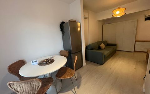 Apartament cu 2 camere de închiriat în Aparatorii Patriei, București
