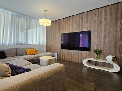 Casă cu 4 camere de vânzare în Central, Corbeanca – fotografia 3 din 42