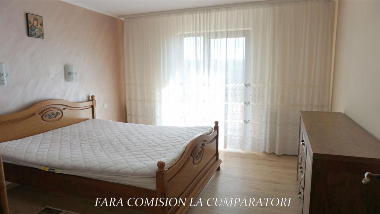 Casă cu 6 camere de vânzare în Berislavesti – fotografia 18 din 41