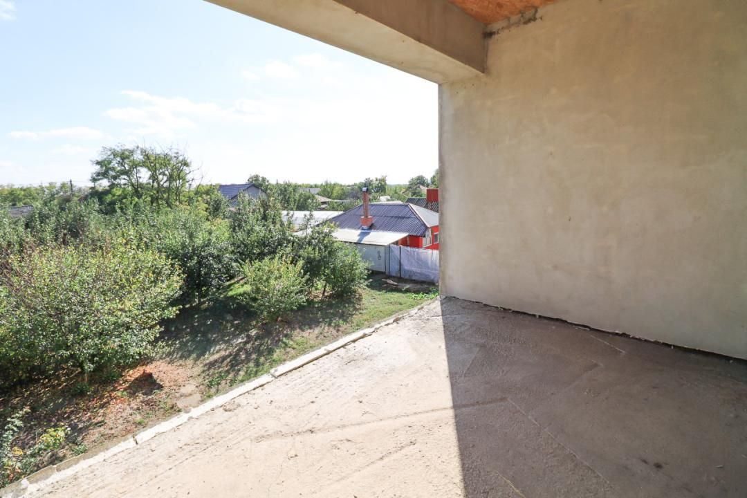 Spațiu comercial cu 3 camere de vânzare în Central, Tamadau Mare – fotografia 20 din 24