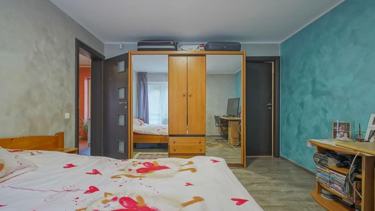 Casă cu 6 camere de vânzare în Sud, Brașov – fotografia 9 din 18