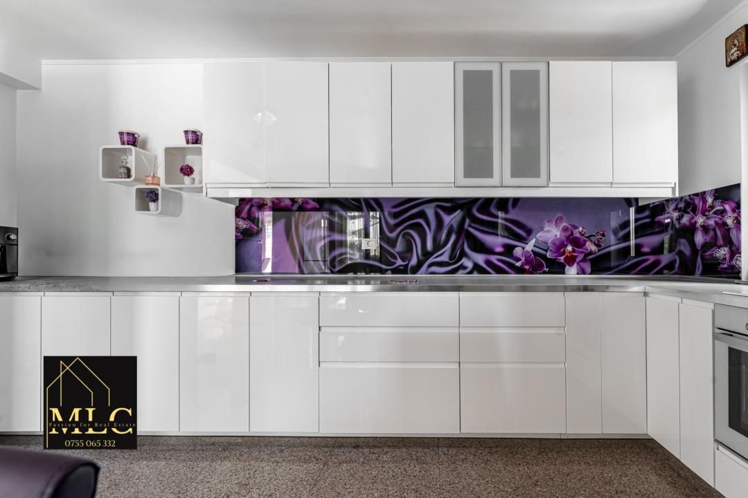 Casă cu 5 camere de vânzare în Central, Brănești – fotografia 7 din 20