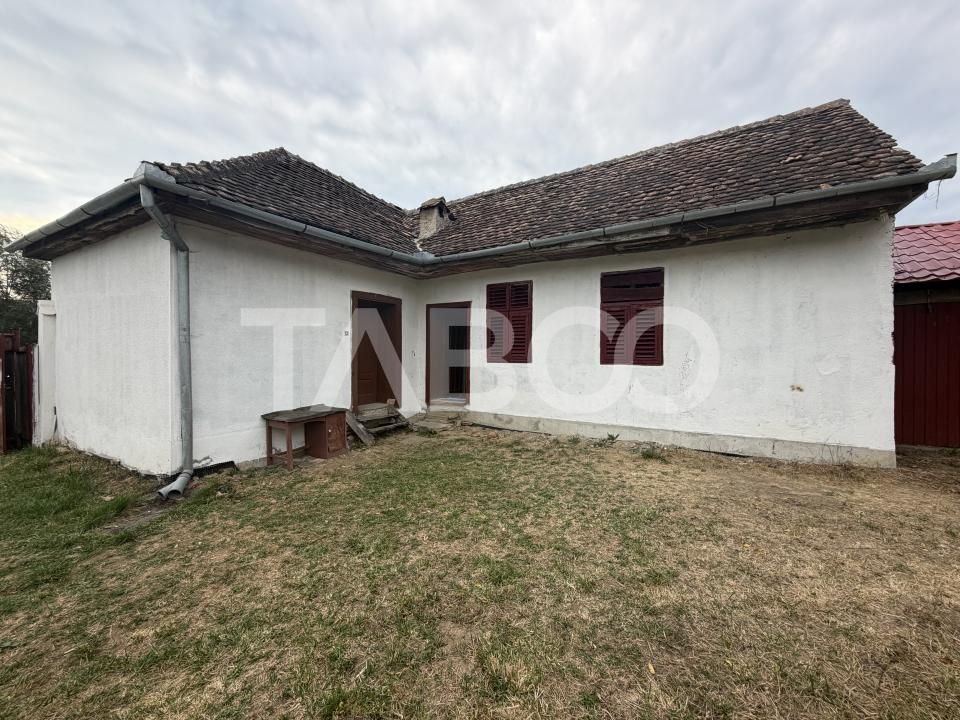 Casă cu 3 camere de vânzare în Jibert – fotografia 2 din 9