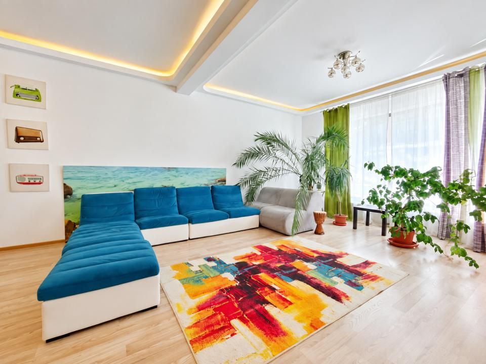 Apartament cu 3 camere de închiriat în Tractorul, Brașov – fotografia 1 din 15