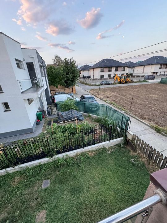 Casă cu 4 camere de vânzare în Central, Tunari – fotografia 4 din 25