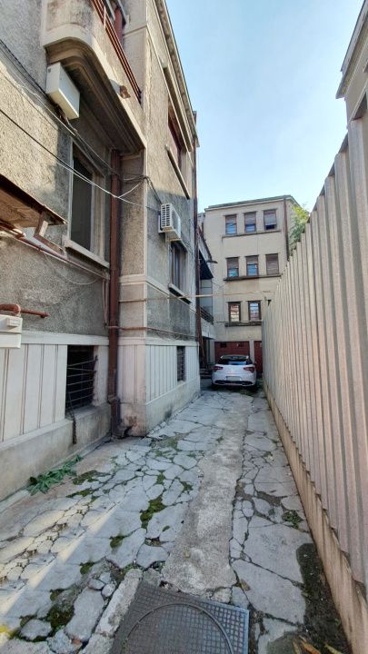 Apartament cu 4 camere de vânzare în Unirii, București – fotografia 2 din 13