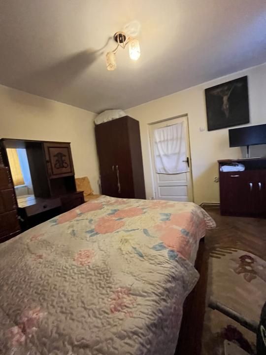 Casă cu 3 camere de vânzare în Nord, Găești – fotografia 22 din 35