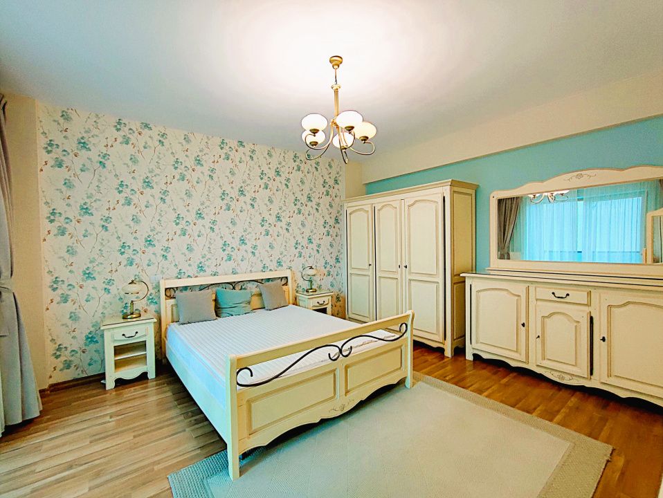 Apartament cu 3 camere de vânzare în Central, Mamaia-Sat – fotografia 19 din 27