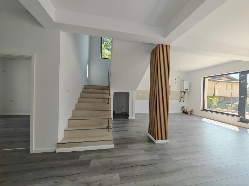 Casă cu 6 camere de vânzare în Tunari – fotografia 11 din 28