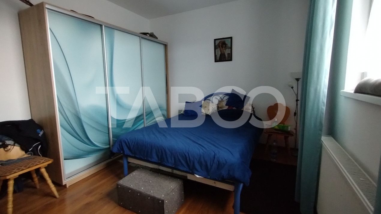 Casă cu 10 camere de vânzare în Rausor – fotografia 10 din 24