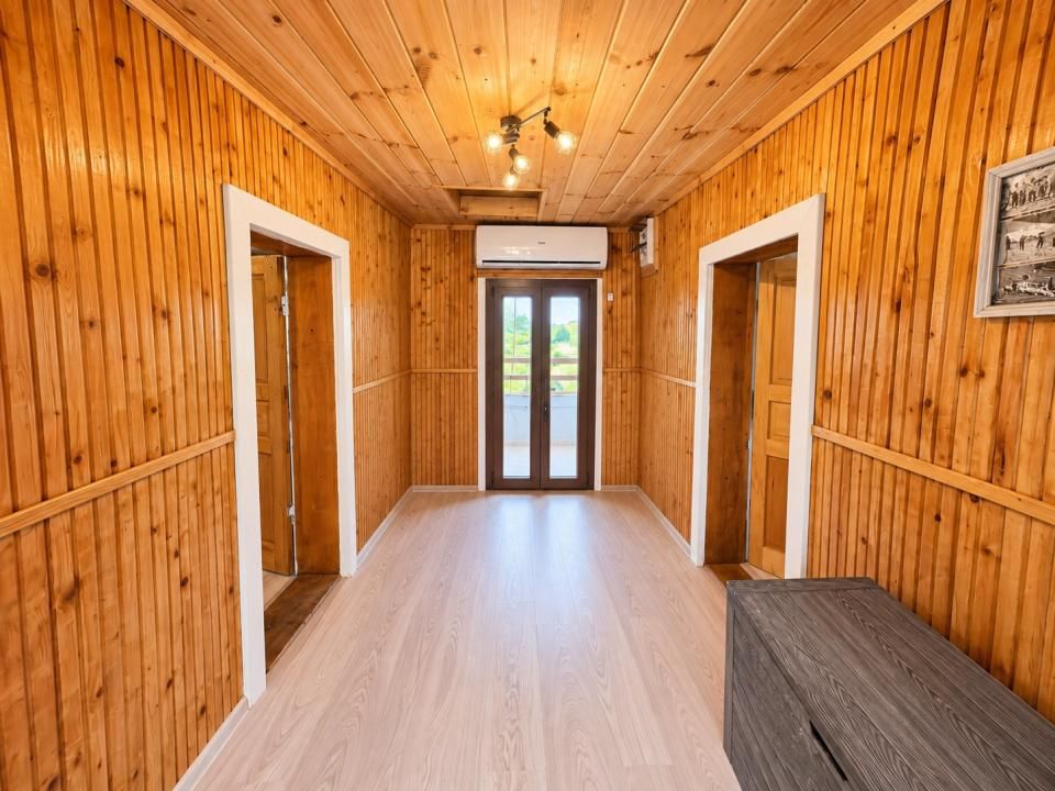 Casă cu 5 camere de vânzare în Buhalnita – fotografia 20 din 23
