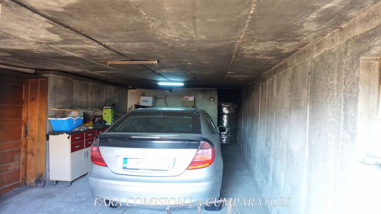 Casă cu 6 camere de vânzare în Central, Pausesti-Maglasi – fotografia 20 din 28