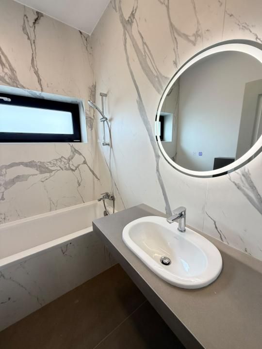 Casă cu 5 camere de vânzare în Tunari – fotografia 30 din 36