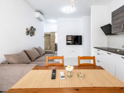 Apartament cu 2 camere de închiriat în Sud, Giroc – fotografia 2 din 11