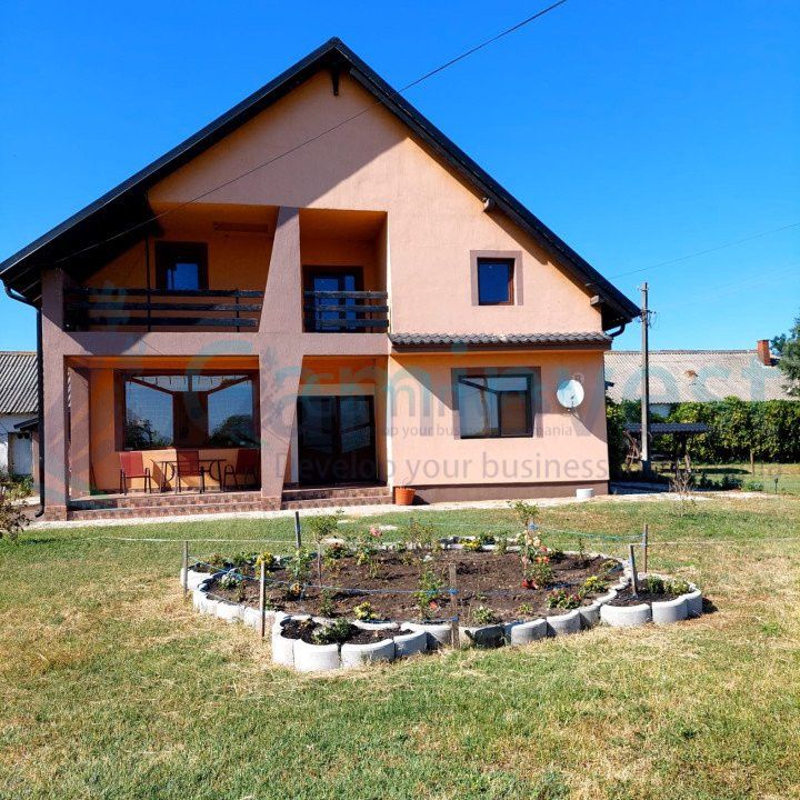 Casă cu 4 camere de vânzare în Valea lui Mihai – fotografia 1 din 10