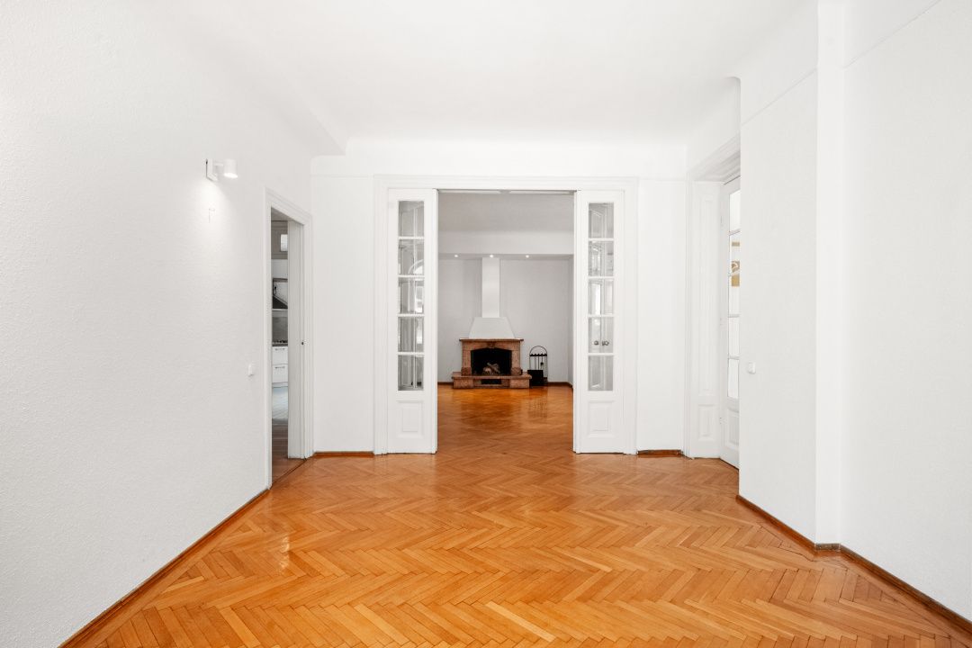 Casă cu 8 camere de vânzare în Aviatorilor, București – fotografia 7 din 36