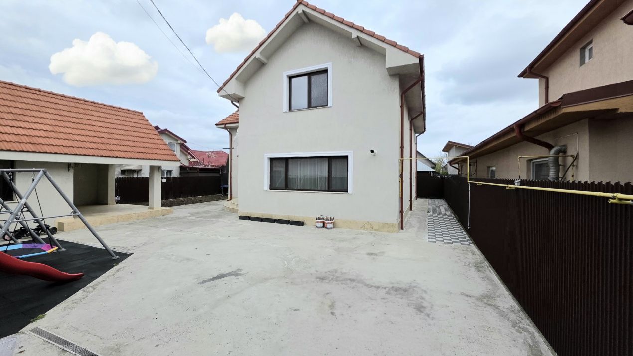 Casă cu 5 camere de vânzare în Năvodari – fotografia 26 din 29