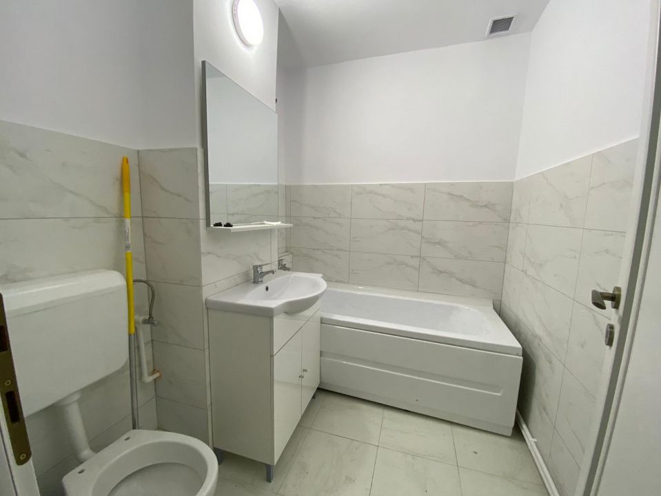 Spațiu comercial cu 2 camere de închiriat în Cetate, Alba Iulia – fotografia 33 din 37