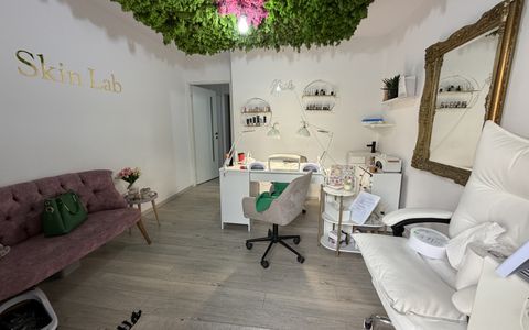 Spațiu comercial cu 2 camere de închiriat în Cetate, Alba Iulia
